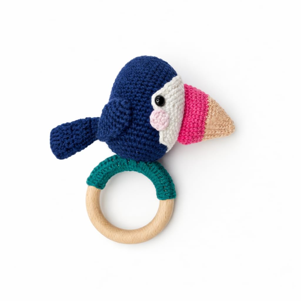 Handmade Crochet Baby Teether – Toucan Bird Rattle with Wooden Ring, Cotton Yarn, Soft & Safe for Teething Infants, Jungle Animal Sensory Toy, Baby Shower Gift